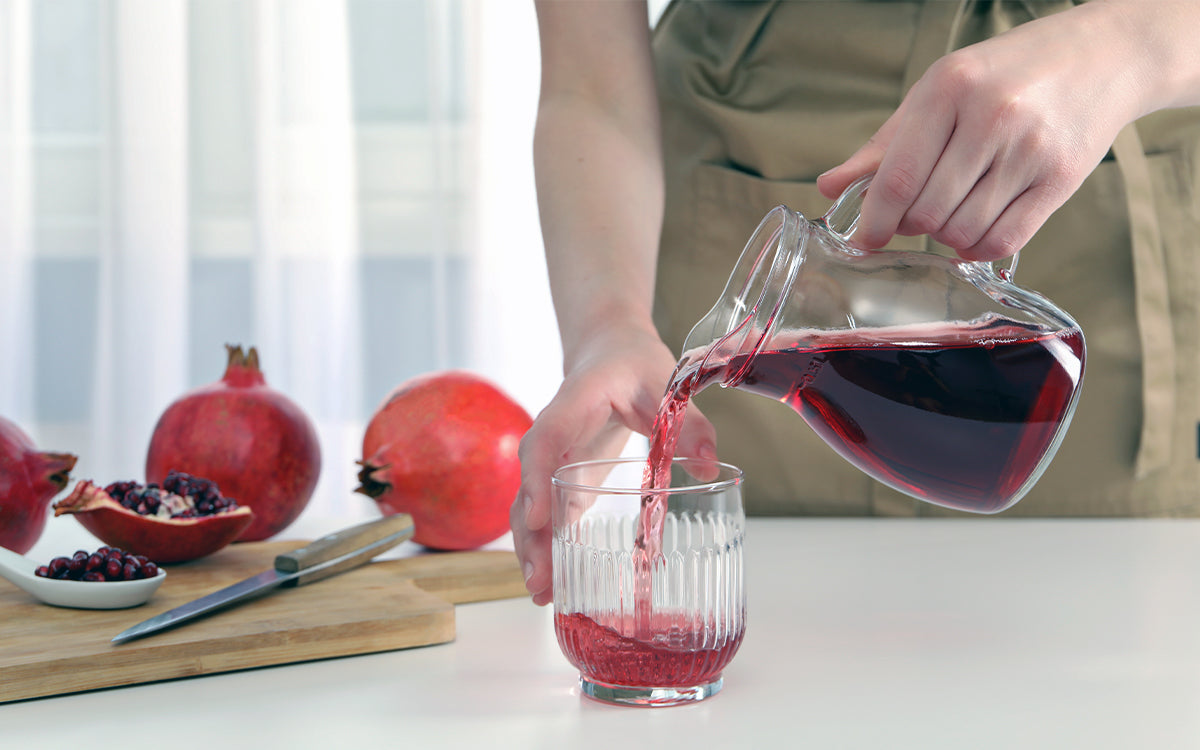A Simple Gut - Friendly Habit: Sip on Pomegranate Daily