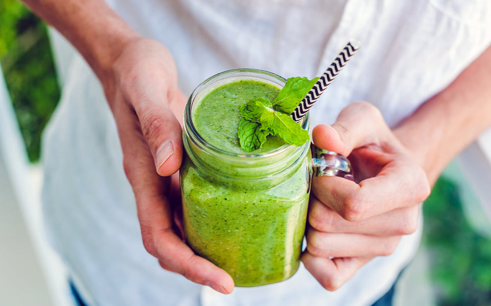 Gut-Friendly Smoothies: A Natural Way to Support Healthy GLP-1 Activity